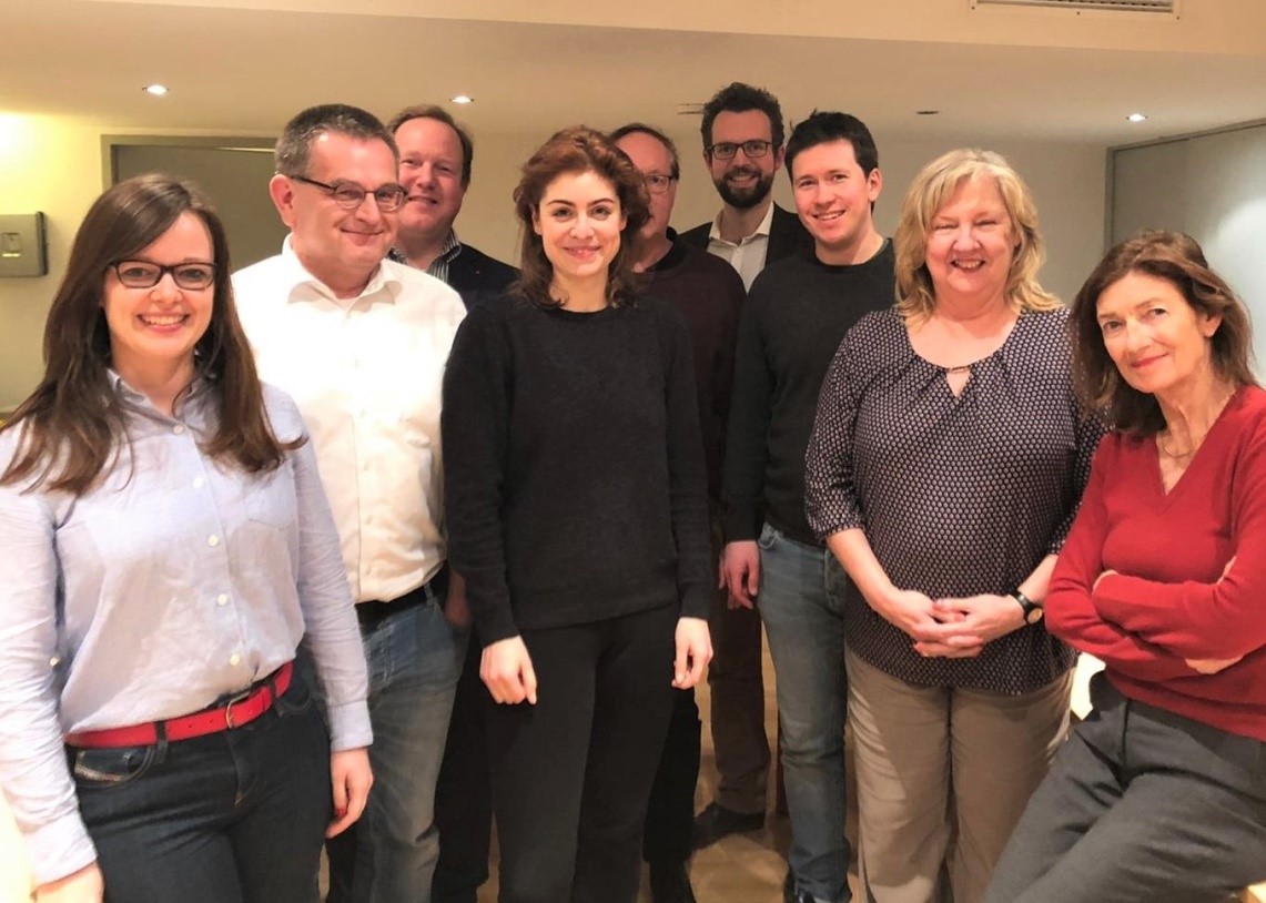 Vorstand der ASJ (v. l. n. r.): Hanna Meyer, Stefan Rolletschke, Björn Seelbach, Magdalena Möhlenkamp, Heiner Beine, Karl Philipp Schmal, Martin Stößel, Susanne Sicher, Gisela Becker